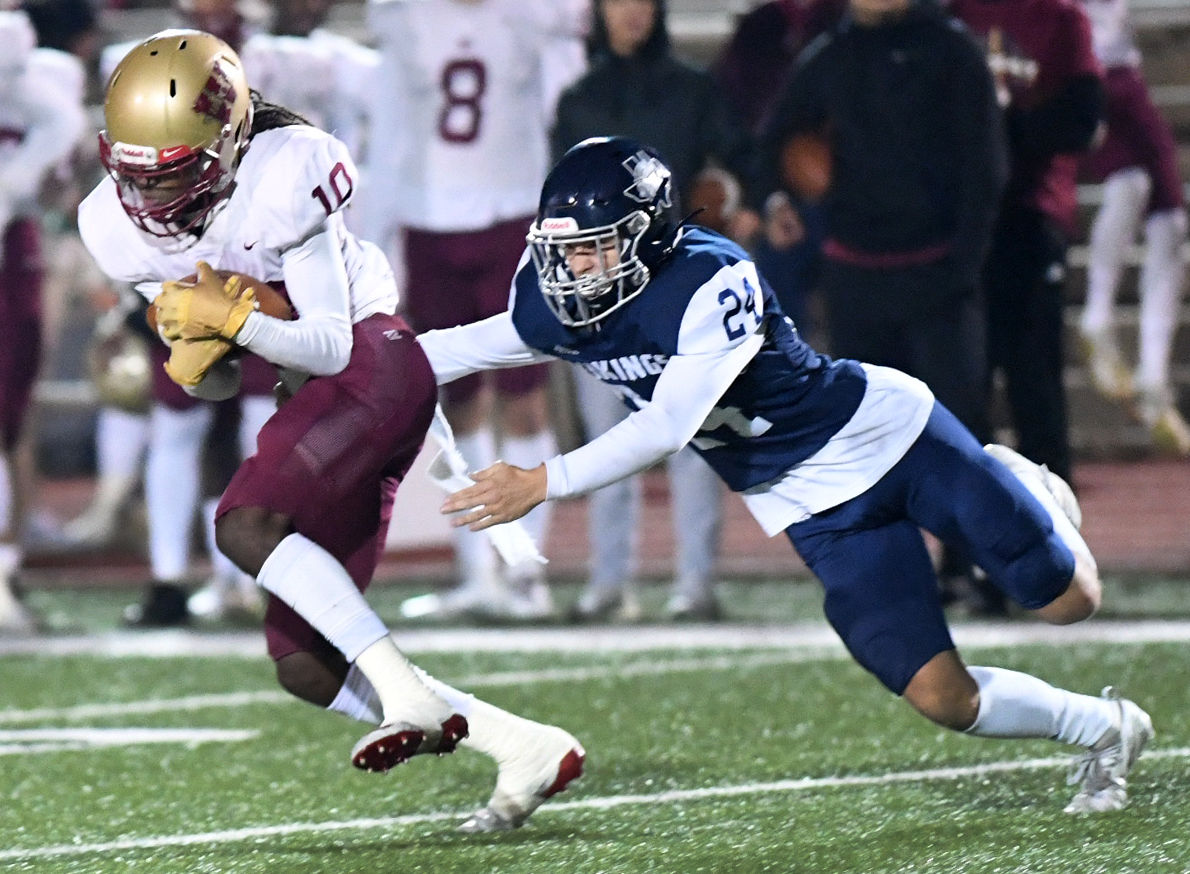 BHS vs Cy Woods Football 24.jpg